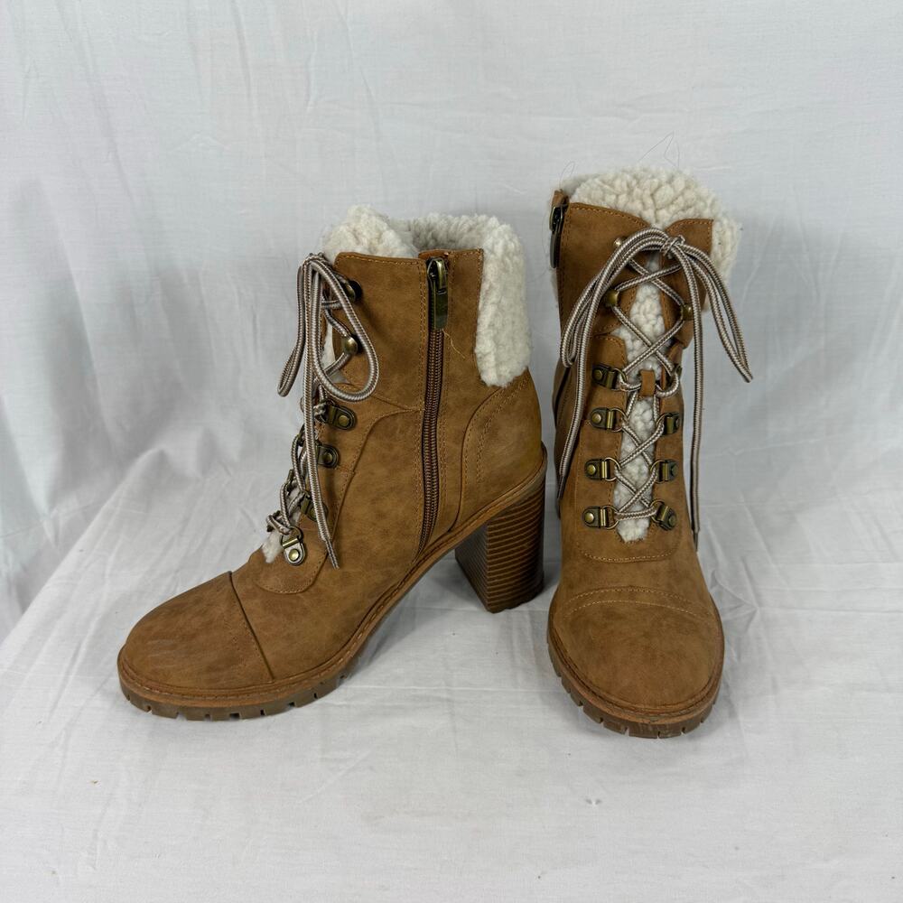 Nine West Boots Women's 7.5M Faux Fur Lined High Heel Lace Up Boots Faux Leather